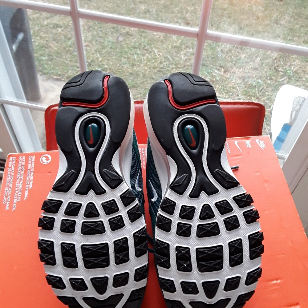 Air Max 97 'Miami Dolphins'

- youth size 4.5 - Picture 5 of 10